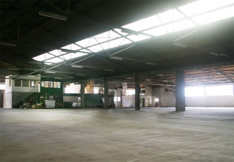 Bild 5_Halle-6-innen-1_bereits auf Seite
